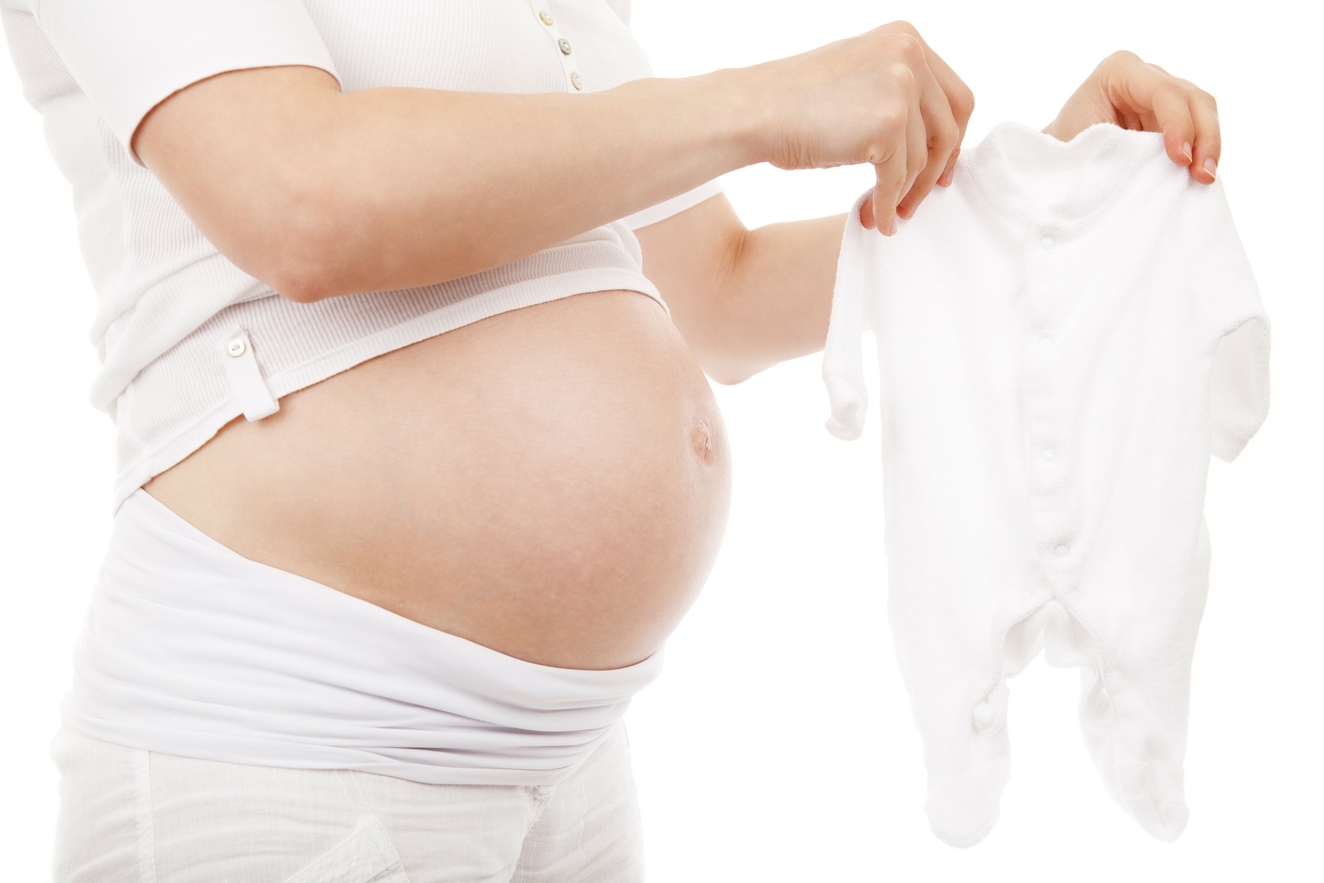 ¿Cómo reconocer cuándo se está iniciando la labor de parto?