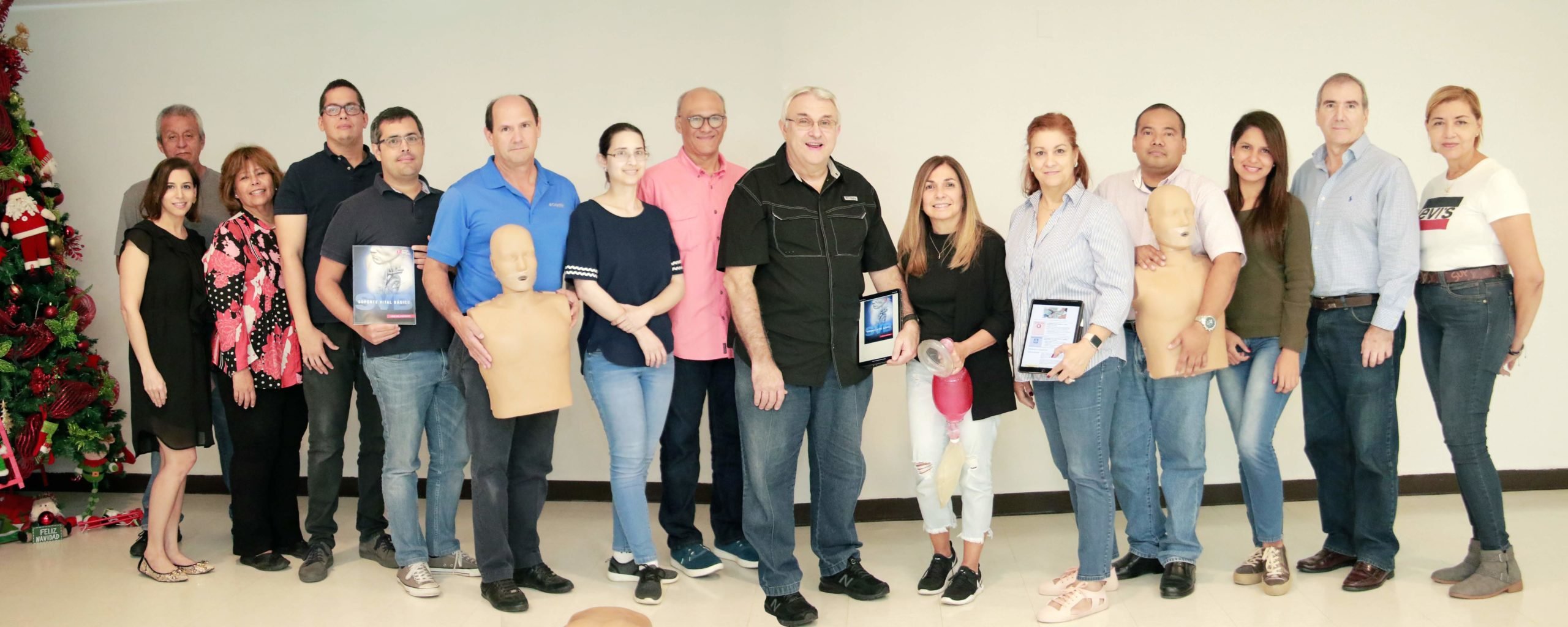 Médicos del Hospital Paitilla reciben acreditación